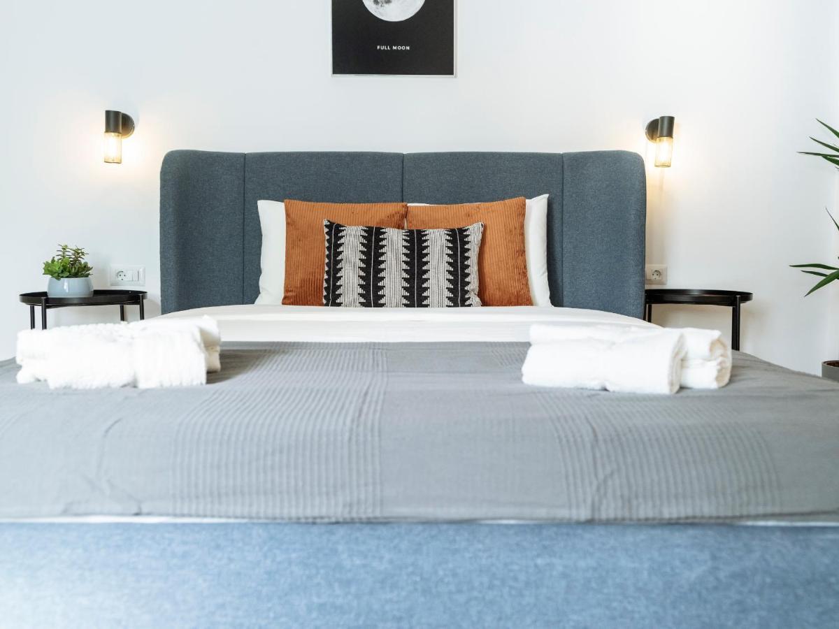 Bright 3Br Flat - Top Location - Green View Balcony Bukarest Eksteriør billede