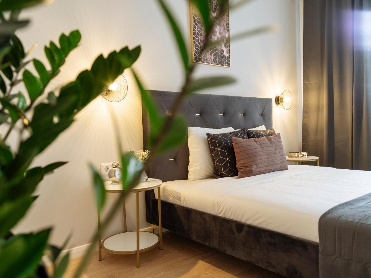 Bright 3Br Flat - Top Location - Green View Balcony Bukarest Eksteriør billede