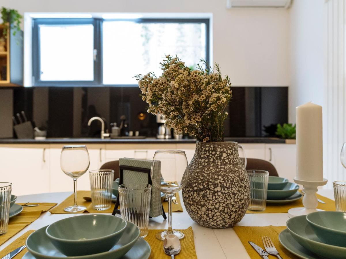 Bright 3Br Flat - Top Location - Green View Balcony Bukarest Eksteriør billede