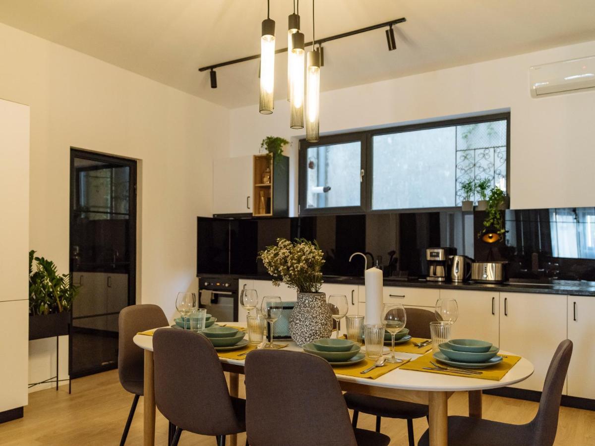 Bright 3Br Flat - Top Location - Green View Balcony Bukarest Eksteriør billede