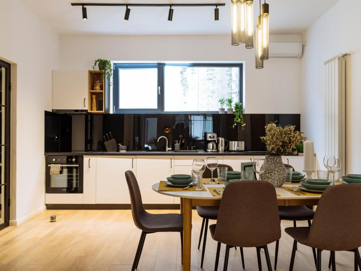 Bright 3Br Flat - Top Location - Green View Balcony Bukarest Eksteriør billede
